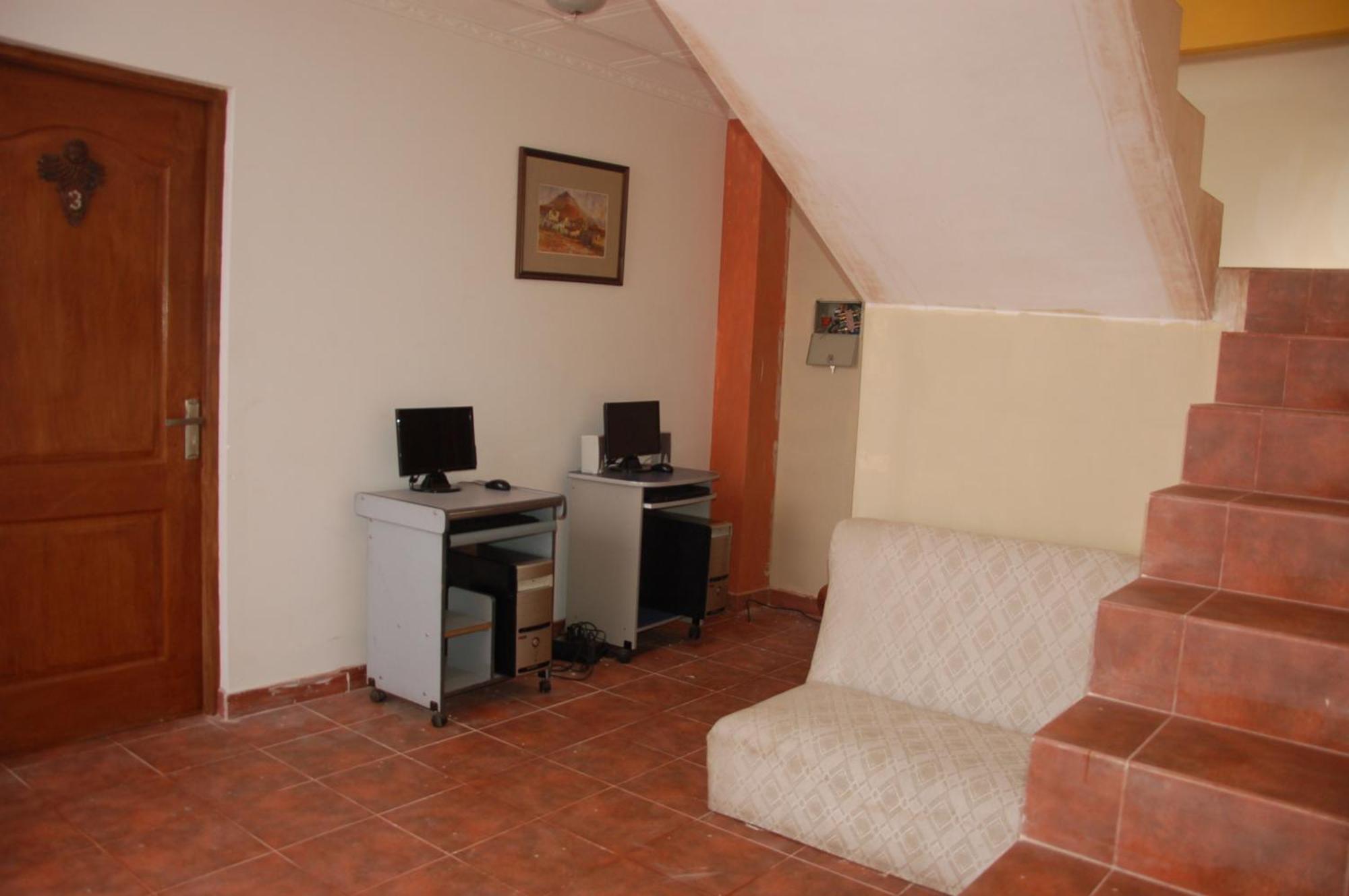 Hostal Tukos La Casa Real Потосі Екстер'єр фото