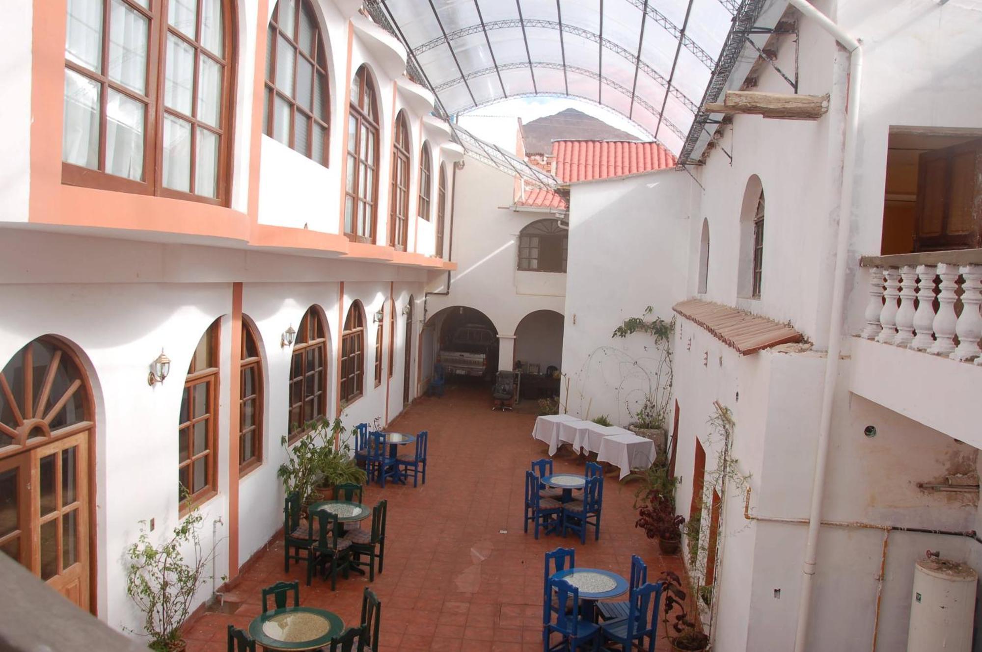 Hostal Tukos La Casa Real Потосі Екстер'єр фото
