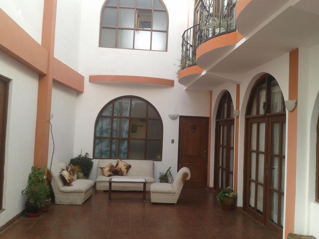 Hostal Tukos La Casa Real Потосі Екстер'єр фото