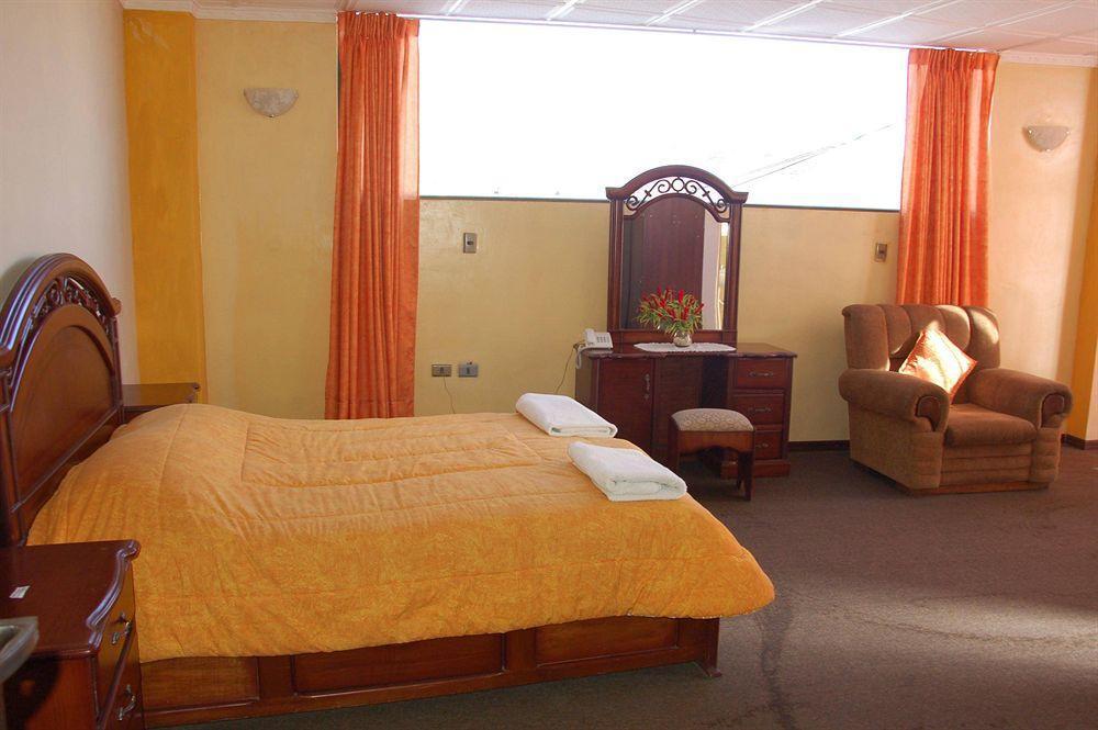 Hostal Tukos La Casa Real Потосі Екстер'єр фото