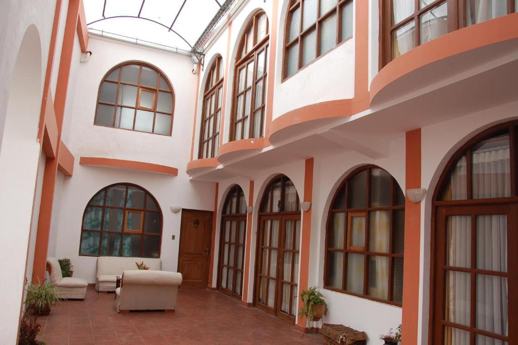 Hostal Tukos La Casa Real Потосі Екстер'єр фото